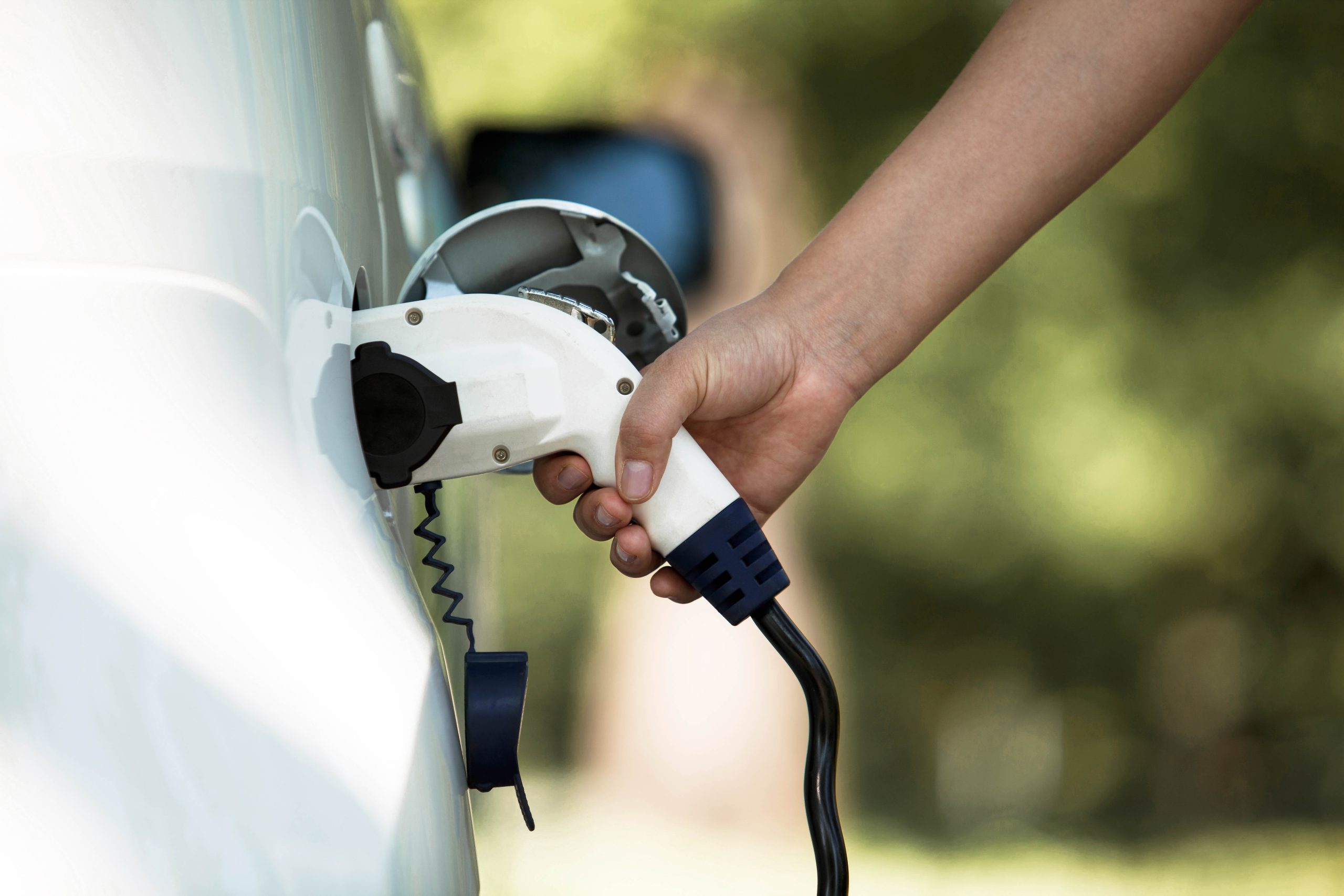Charging battery of an electric car
